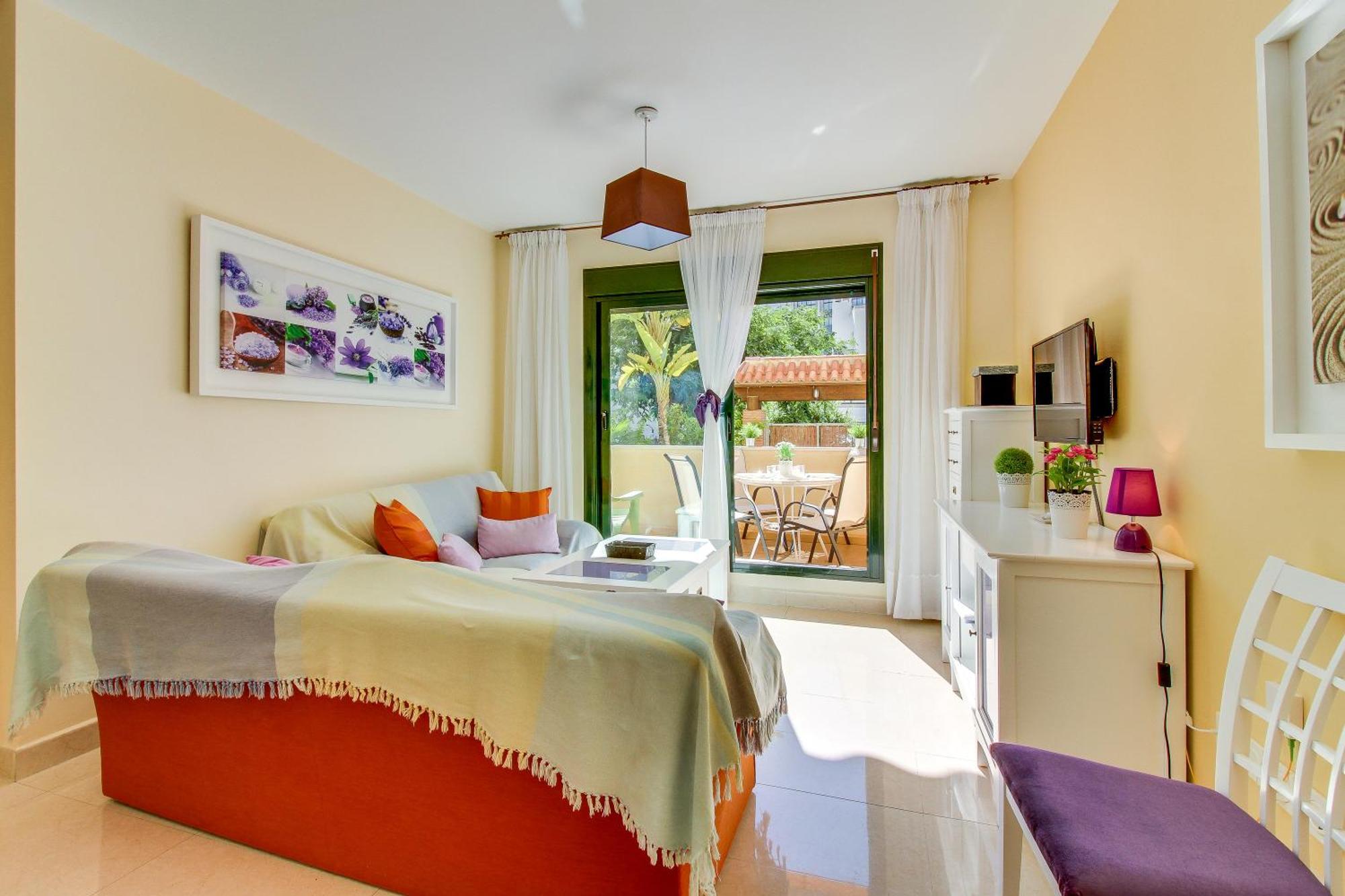 Apartamento Cala Bajo Nerja Bagian luar foto