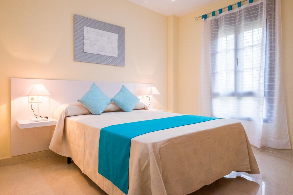 Apartamento Cala Bajo Nerja Bagian luar foto