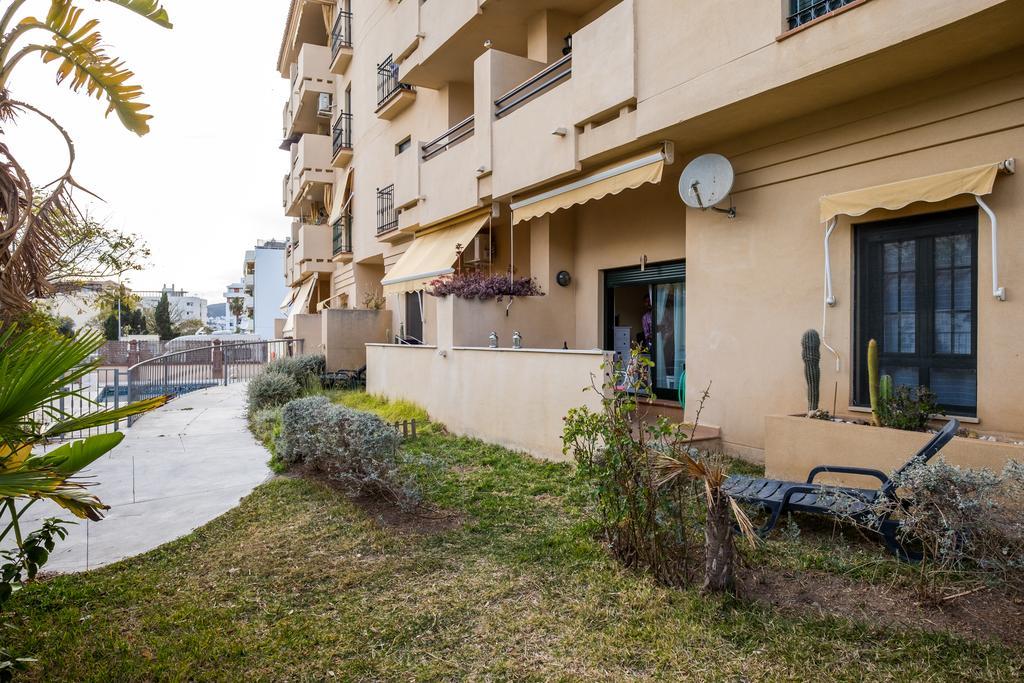 Apartamento Cala Bajo Nerja Bagian luar foto