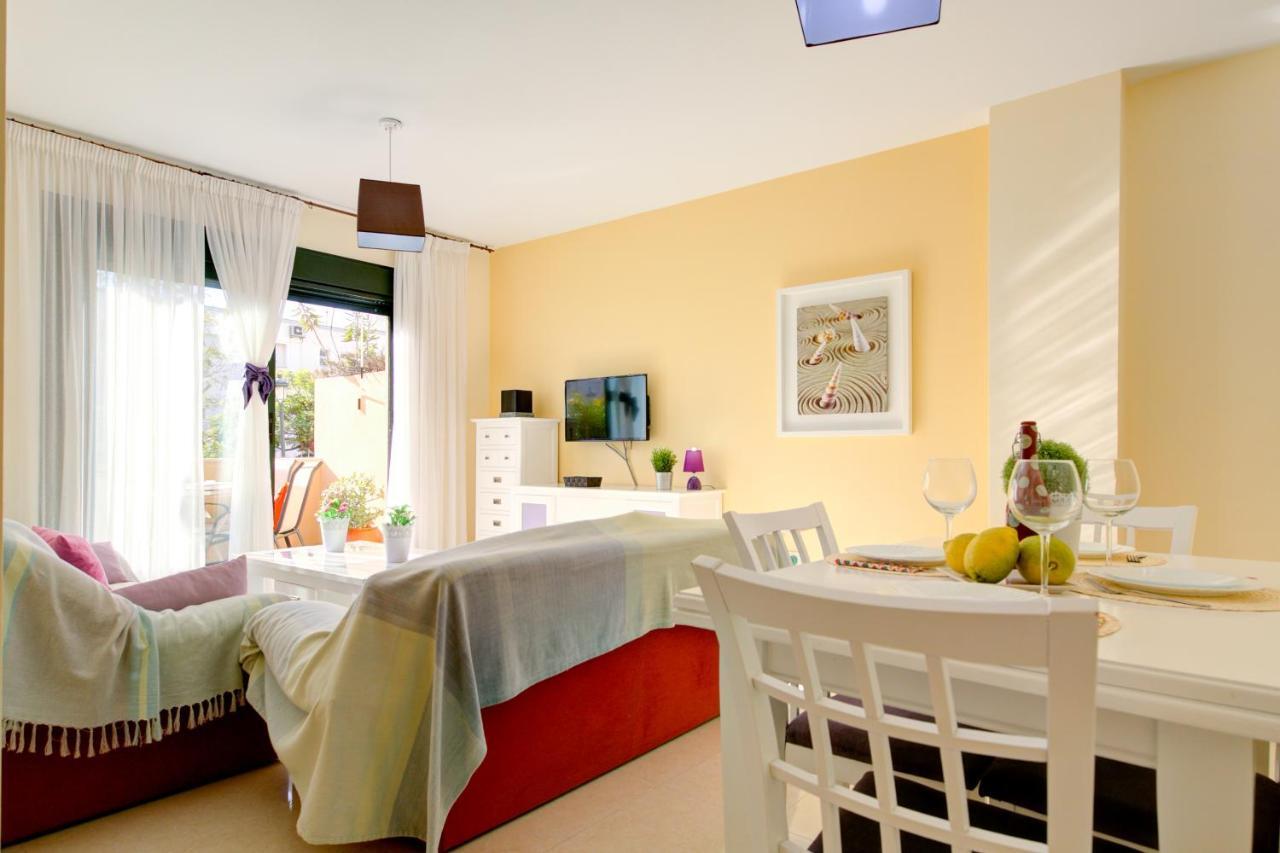 Apartamento Cala Bajo Nerja Bagian luar foto
