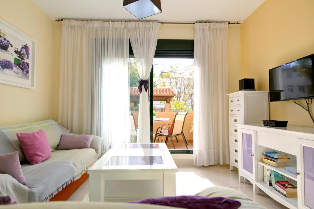 Apartamento Cala Bajo Nerja Bagian luar foto